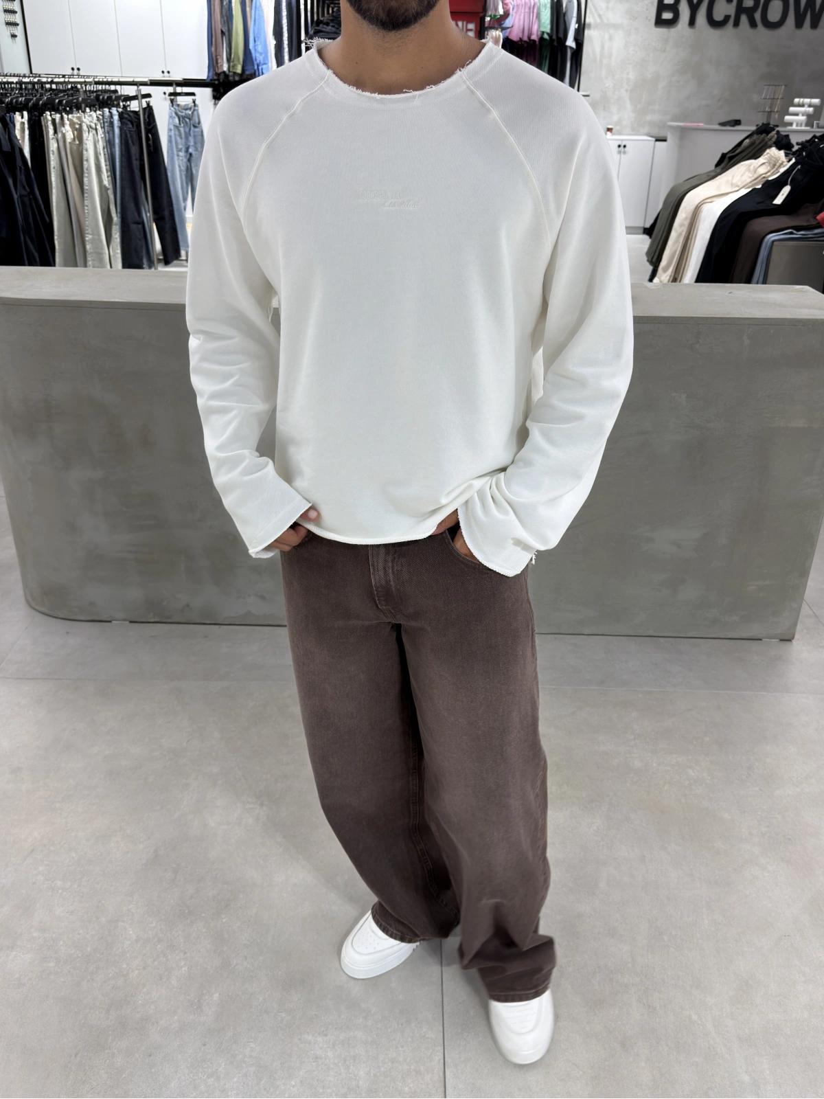 White Cut-Neck Oversize Sweatshirt