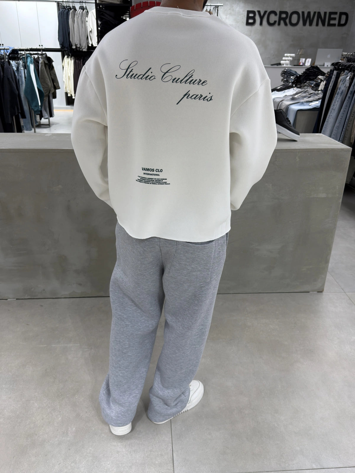 White Washed Cropped Oversize Sweatshirt