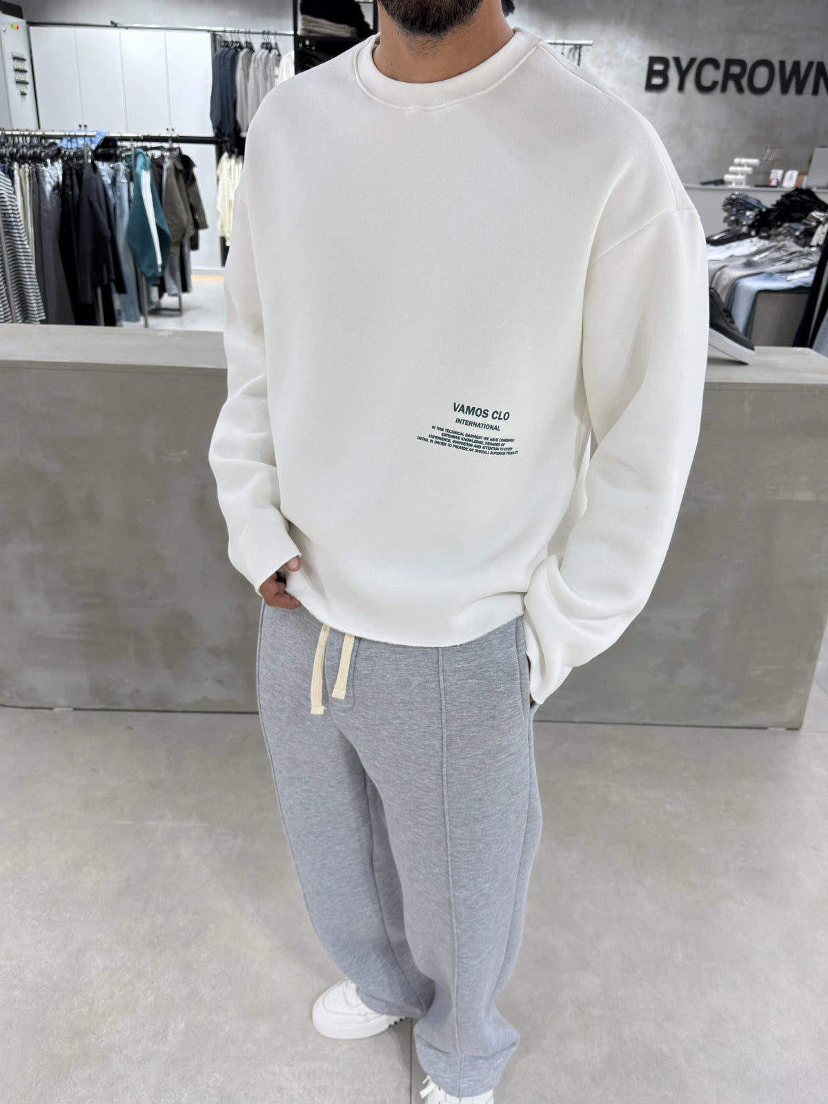 White Washed Cropped Oversize Sweatshirt